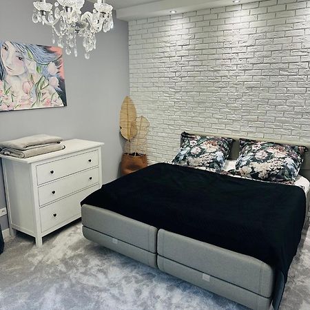 טרנובסקי גאורי Rynek Apartament מראה חיצוני תמונה
